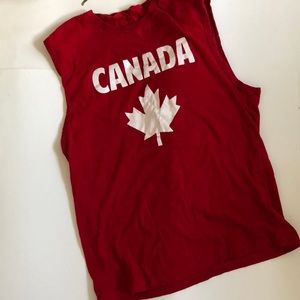 Canada red muscle tee